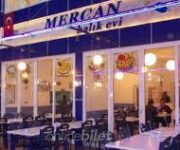 Alanya Mercan Balık Evi’nde taze deniz ürünleri ve deniz manzaralı keyifli sofralar.