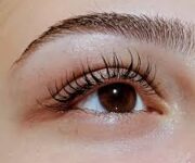 “Kıymet Lifting güzellik merkezinde profesyonel cilt gençleştirme ve bakım uygulamaları”