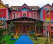 "Özel Minik Yıldızlar Kreş ve Gündüz Bakımevi – çocuklara güvenli, sevgi dolu ve eğitici bir ortam sunan modern kreş."