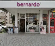 Alanya Bernardo mağazası içi ve ürün reyonları, modern mobilya ve dekorasyon ürünler