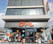 Civil Alanya ve Antalya mağazaları – Çocuk giyiminde kaliteli, modern ve rahat koleksiyonlarıyla öne çıkan butik mağaza.