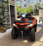 EUROPE RENT A CAR AVSALLAR TOUR ofisinde kiralık araçlar, tur danışmanlığı ve havaalanı transfer hizmetleri alanı