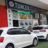 “Tuncer Rent A Car Alanya ofisi ve araç kiralama hizmetleri sunan modern alan.”