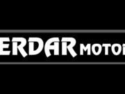 "Serdar Motors’ta profesyonel araç bakım ve onarım hizmeti sunulan modern oto servis alanı."