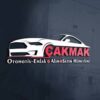 “Ahmet Çakmak Otomotiv showroomunda sergilenen farklı marka ve model otomobillerin bulunduğu modern oto galeri görüntüsü.”