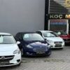 "Koç Motor's’ta profesyonel ekip tarafından araç bakım ve onarım hizmeti verilen modern servis alanı."
