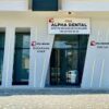 “Alpha Dental Ağız ve Diş Sağlığı Polikliniği modern diş üniti ve ileri teknoloji cihazlarla donatılmış tedavi odası.”