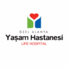 “Özel Alanya Yaşam Hastanesi modern hasta kabul ve sağlık hizmet alanlarıyla hizmet veren hastane binası.”