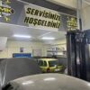 “Dinamik Oto Özel Ford Servisi’nde araç bakım ve onarım işlemleri ile çekici hizmetinin sunulduğu modern servis alanı.”
