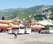 “Otoborsa Alanya araç satış alanı, ikinci el ve sıfır otomobil seçenekleri.”