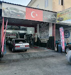 Can Oto Tamir & Bakım Servisi atölyesinde araç bakım ve onarım işlemleri yapılırken çekilmiş görüntü