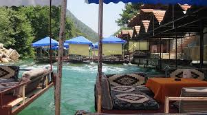 Dim Çayı turları, macera dolu aktivitelerle huzurlu doğa anlarını bir arada sunuyor.