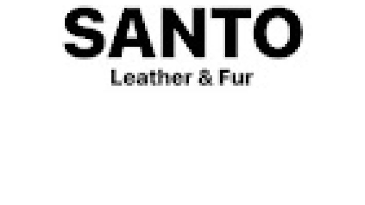 SANTO Leather & Fur mağazasında lüks deri ceketler ve kürk tasarımlar, Alanya.