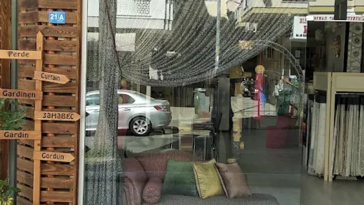 Alanya Antik Perde mağazasında klasik ve şık antik tarz ev perdeleri