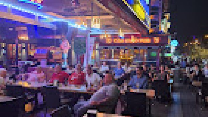 ByMuzzi restoranında şık sunumlarla servis edilen lezzetli yemekler