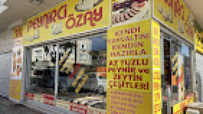 Peynirci Özay Alanya – taze peynir çeşitleri, kaşar, lor ve yöresel süt ürünleriyle dolu vitrin