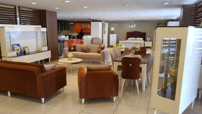 İstikbal TEL Mağazacılık – modern ve şık ev mobilyaları vitrini.