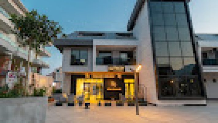 “Dilan Demirel Beauty Center’da profesyonel güzellik ve bakım hizmetleri”