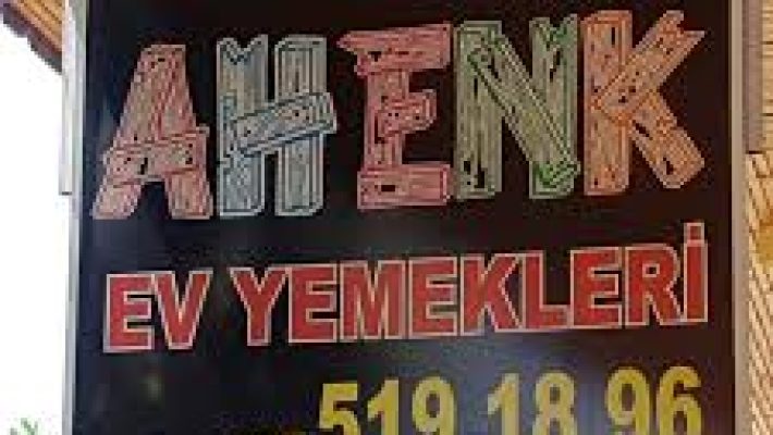 Ahenk Ev Yemekleri & Restorant’ta tencere yemekleri, zeytinyağlılar ve günlük ev usulü menüler. Alanya