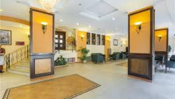 Şifalar Jewellery – Alanya’da altın, pırlanta, gümüş ve özel tasarım mücevherler sunan seçkin kuyumcu; modern ve klasik tasarımlarıyla zarafeti bir araya getiriyor.