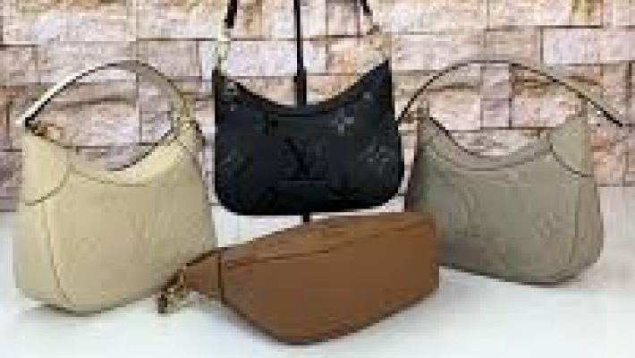 Mrcheapbag Alanya mağazası, uygun fiyatlı ve kaliteli çanta koleksiyonlarıyla her zevke hitap eden geniş bir ürün yelpazesi sunuyor.