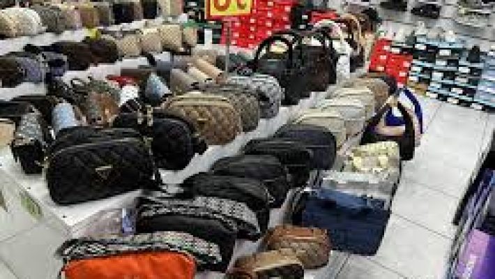 Fatih Bag Shoes çanta mağazası – Şık çanta ve ayakkabı koleksiyonuyla tarzınızı tamamlayın