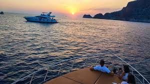 Sunset boat tour in Alanya with tourists enjoying the sea and exclusive 2026 campaign opportunities