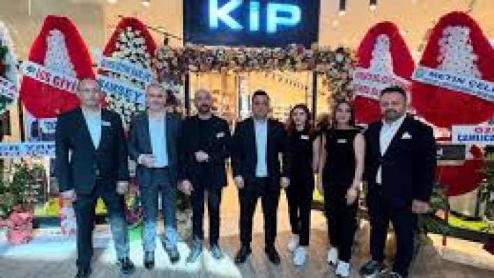Kip Alanya – Erkek ve kadın giyiminde modern, şık ve kaliteli ürünler sunan mağaza.
