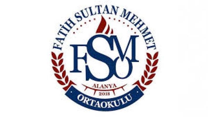 Alanya Fatih Sultan Mehmet Ortaokulu binası, modern eğitim olanakları ve öğrencilere güvenli, destekleyici öğrenme ortamı sunan ortaokul.