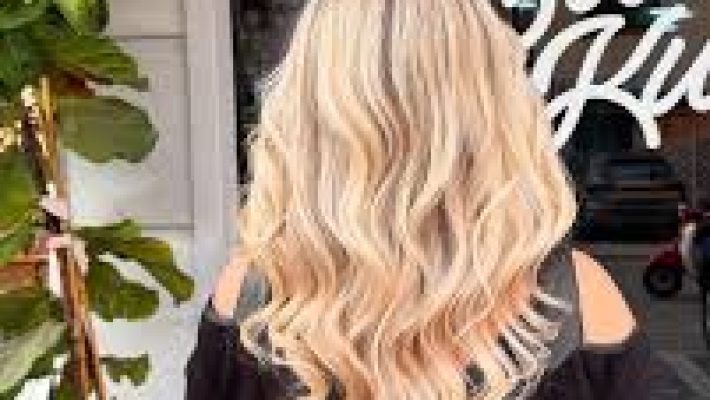 “Alanya Gül Kuaför’de profesyonel saç kesimi, boya, ombre ve kişisel bakım hizmetleri”