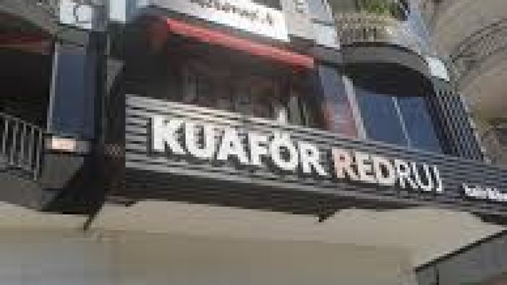 “Alanya Redruj Hair & Beyond’da profesyonel saç kesimi, saç boyama ve kişisel bakım hizmetleri”