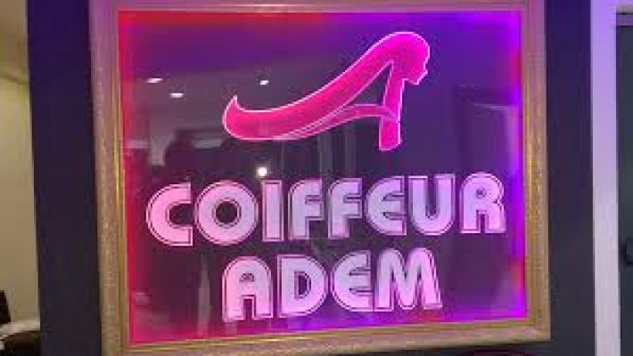 “Alanya Kuaför Adem Şanlı’da profesyonel saç kesimi, renklendirme ve bakım hizmetleri”