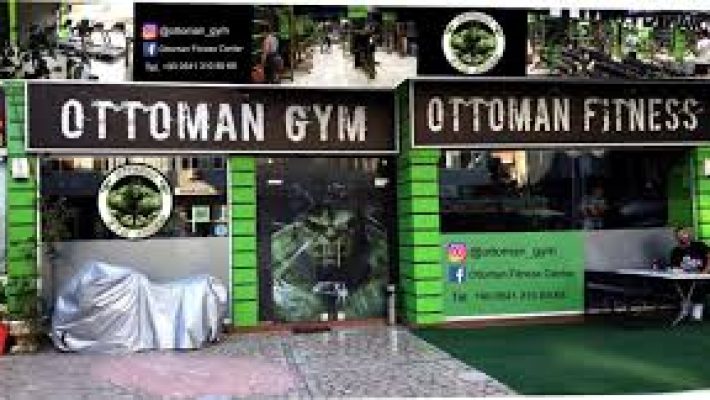 “Ottoman Fitness Center’da sporcular modern ekipmanlarla antrenman yapıyor”