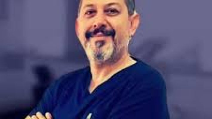 “Doktor Hakan Arıtanar, sağlık ve estetik alanında hastalarıyla buluşuyor”