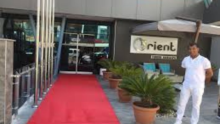 "Orient Luxury Spa – geleneksel Türk hamamı ve modern spa hizmetlerini lüks bir atmosferde sunan merkez."