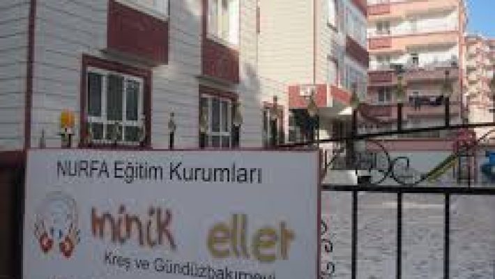 "Özel Minik Ellerim Kreş ve Gündüz Bakım Evi – çocuklara güvenli, sevgi dolu ve eğitici bir ortam sunan modern kreş."