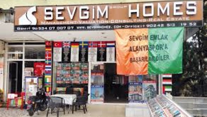 "Sevgim Emlak – Alanya’da güvenilir gayrimenkul danışmanlığı, modern daireler, villalar ve yatırım fırsatları sunan emlak firması."