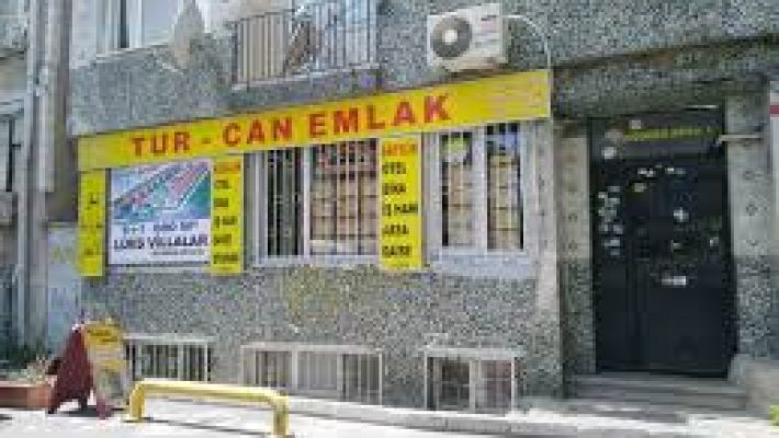 Can Tur Gayrimenkul – Alanya’da satılık ve kiralık daire, villa ve yatırım fırsatları sunan güvenilir emlak danışmanlığı.
