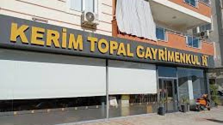 "Kerim Topal Gayrimenkul, Alanya’da daire, villa ve ticari gayrimenkul çözümleri sunuyor."