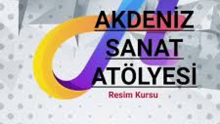 "Akdeniz Sanat Atölyesi Konaklı’da öğrenciler resim, seramik, heykel ve el sanatları derslerinde yaratıcı çalışmalar yapıyor; eğitmenler rehberliğinde sanatsal üretim sürecini deneyimliyor."