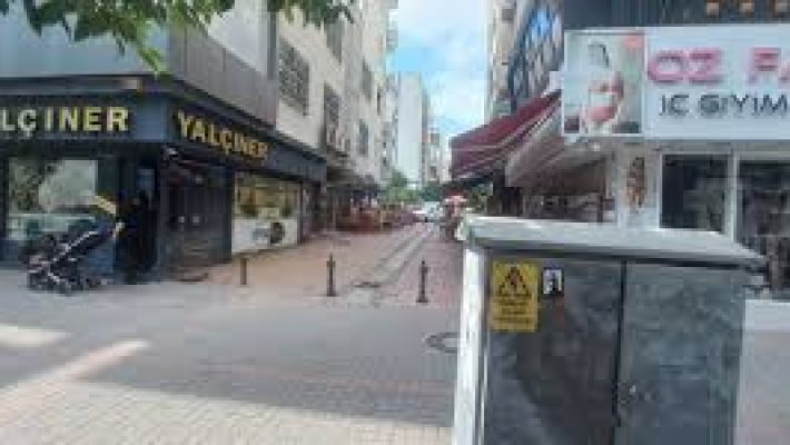 Yalçıner Kuyumculuk – Alanya’da altın, pırlanta, gümüş ve özel tasarım mücevherler sunan güvenilir kuyumcu; modern ve klasik tasarımlarla şıklığın adresi.