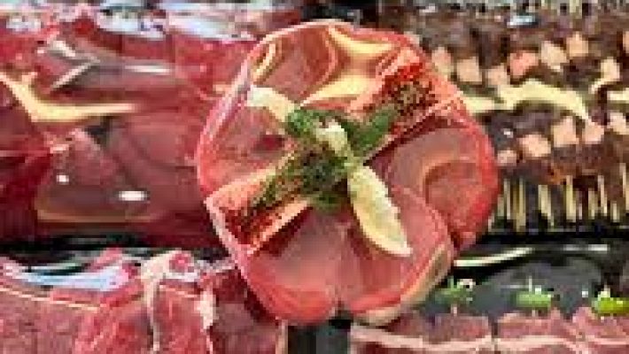 Mahmutlar Kasap – taze et çeşitleri, dana, kuzu ve tavuk ürünleriyle dolu kasap reyonu