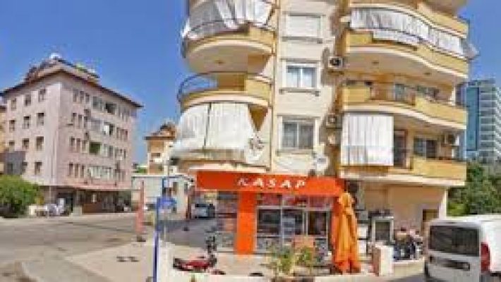 Kasap Sercan – Alanya’da taze et ve şarküteri reyonu