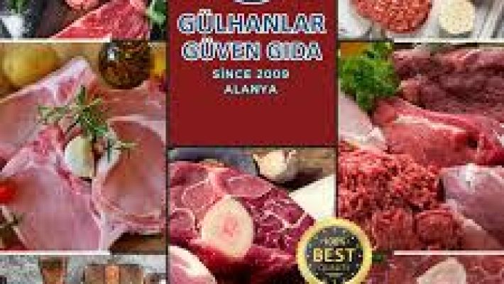 Alanya’da taze gıda ve market ürünleri sunan Gülhanlar Gıda’da sebze, meyve, kuruyemiş ve temel gıda ürünleri hijyenik şekilde sergileniyor.