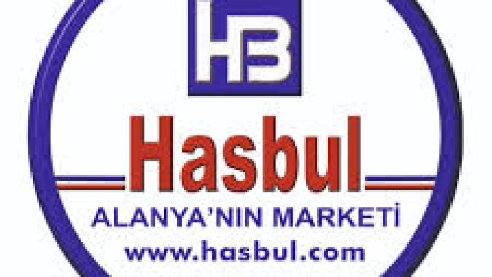 Alanya’da taze ve çeşitli gıda ürünleri sunan Hasbul Süpermarket’in raflarında sebze, meyve, kuruyemiş ve temel gıda ürünleri hijyenik şekilde sergileniyor.