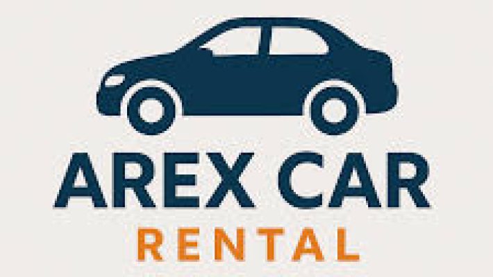 Arex Car Rental ofisinde park etmiş kiralık araçlar, ön planda sedan ve SUV modelleri