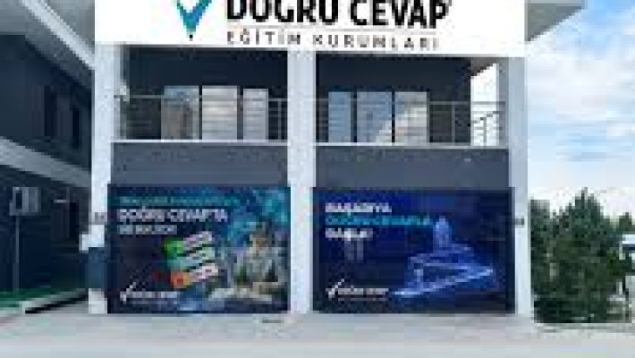 "Gazipaşa Doğru Cevap Özel Öğretim Kursu öğrencileri modern sınıf ortamında ders çalışıyor, öğretmen rehberliğinde bireysel ve grup etütleri alıyor, eğitim materyalleri ile desteklenmiş öğrenme alanı."