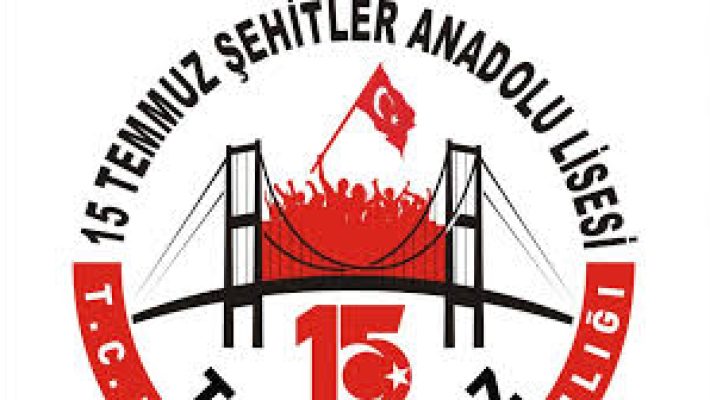 15 Temmuz Şehitler Anadolu Lisesi binası, modern eğitim imkanları ve öğrencilere güvenli, destekleyici bir öğrenme ortamı sunan lise.