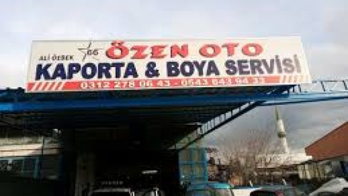 “Özen Oto Boya & Boyasız Göçük Düzeltme Merkezi’nde araçların boya ve göçük düzeltme işlemlerinin yapıldığı modern servis alanı.”