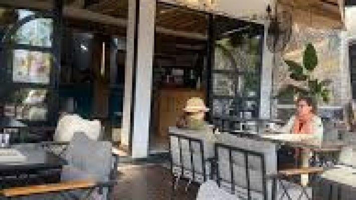 “Alanya Mazali Restaurant’ta Akdeniz mutfağı, deniz ürünleri ve modern sunumlarla hazırlanmış lezzetler”